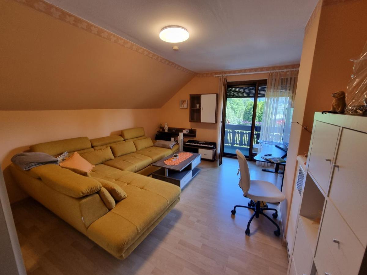 Haus Flora - Ferienwohnung Bodensdorf Ngoại thất bức ảnh