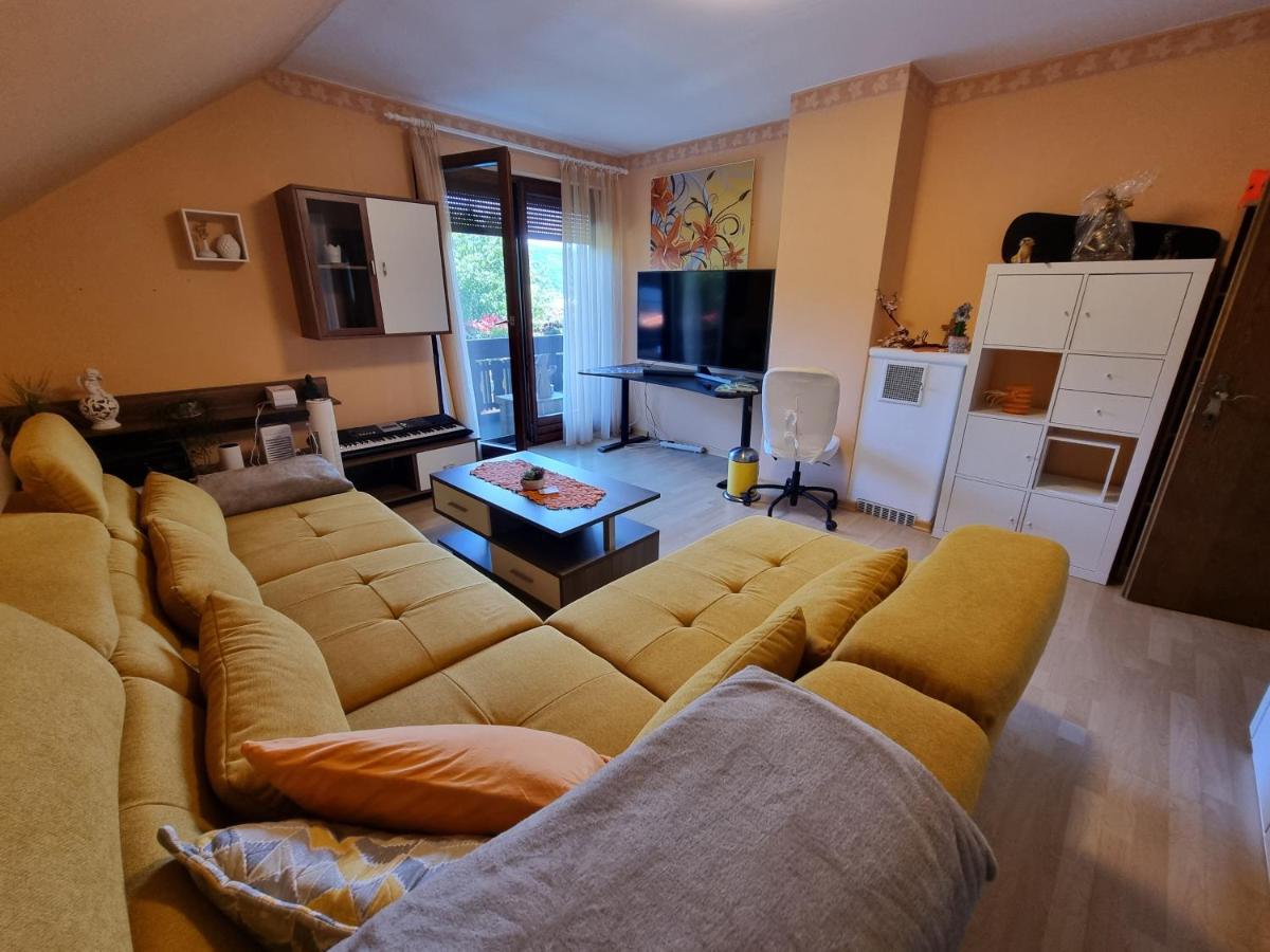 Haus Flora - Ferienwohnung Bodensdorf Ngoại thất bức ảnh