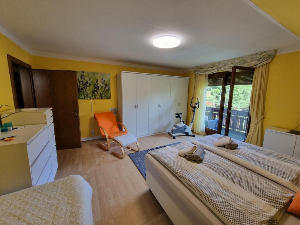 Haus Flora - Ferienwohnung Bodensdorf Ngoại thất bức ảnh