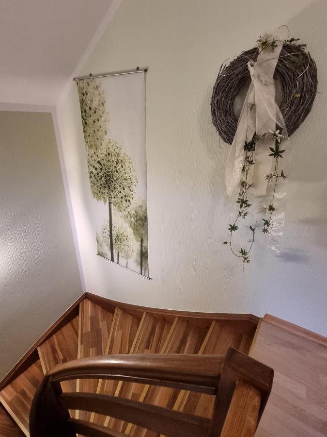 Haus Flora - Ferienwohnung Bodensdorf Ngoại thất bức ảnh