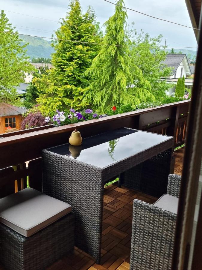 Haus Flora - Ferienwohnung Bodensdorf Ngoại thất bức ảnh